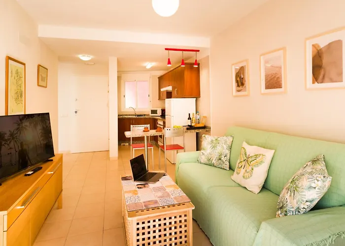 Apartamento Poseidón Arena Puerto de Santiago (Tenerife)